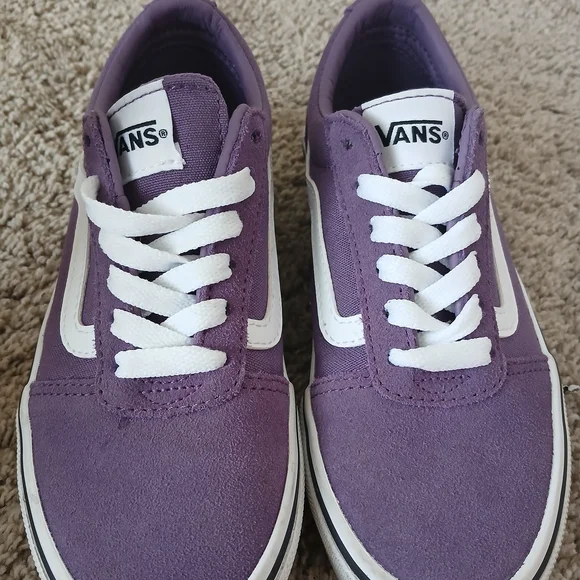 Vans Purple and White Girls Casual Shoes - Picture 2 of 11